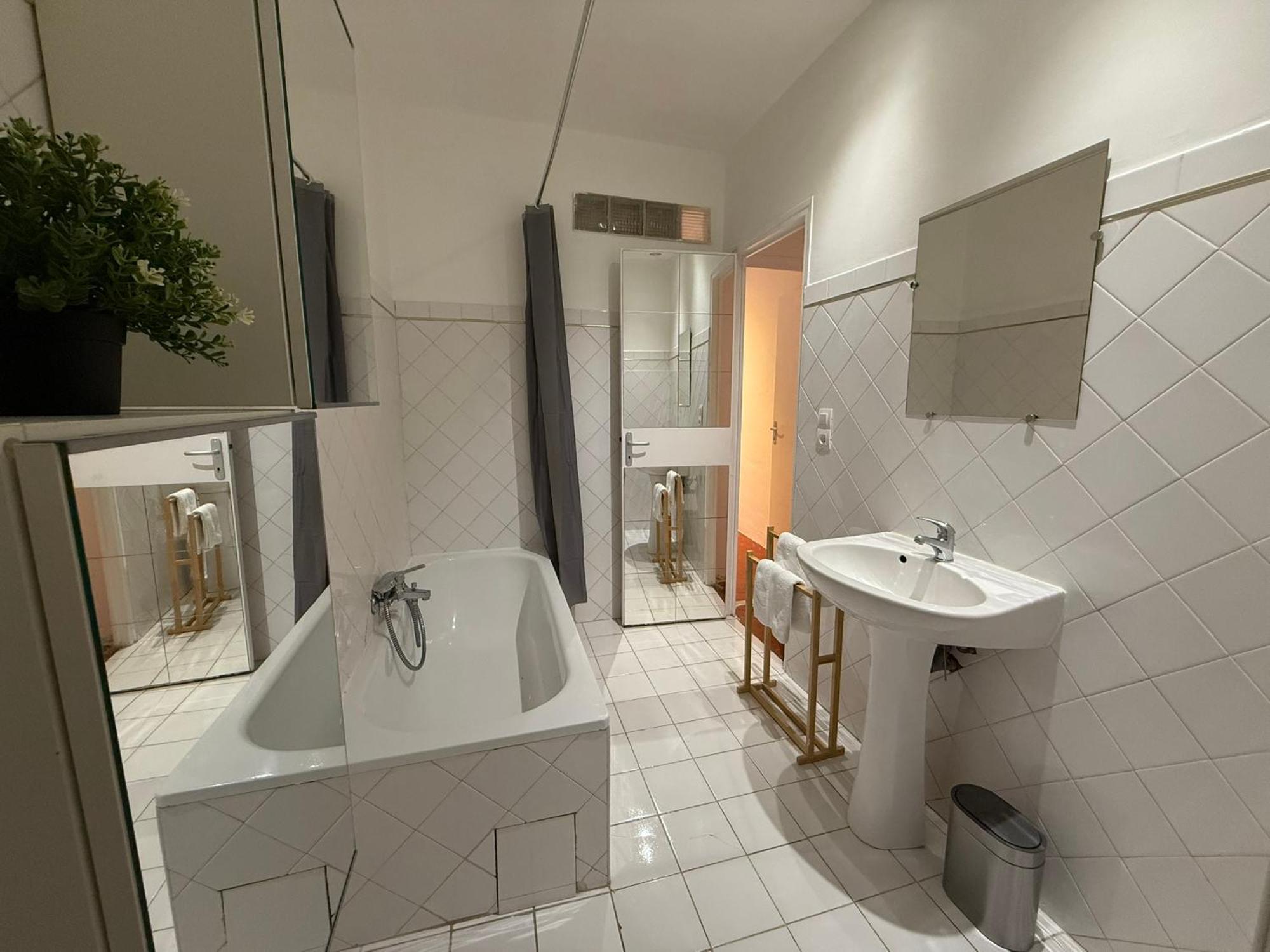 Sublime Appartement 4P Classe Dans Le Vieux-ニース エクステリア 写真